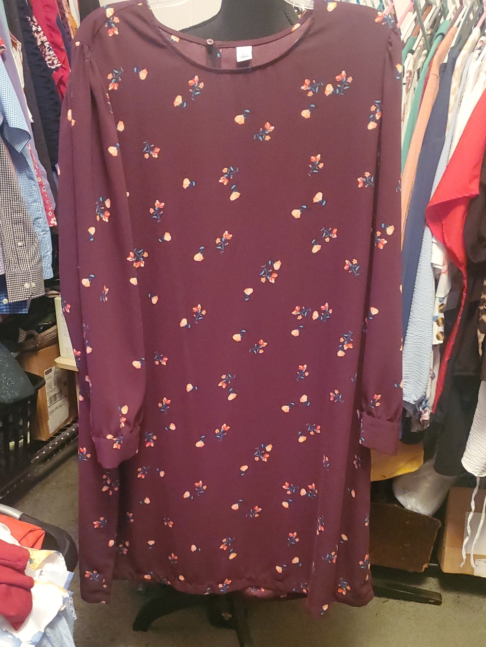 Old Navy Burgundy Floral Long-Sleeve Shift Dress